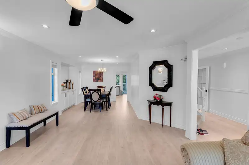 7773 143 STREET - photo 3 of 27