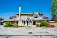 24 9727 152B STREET - thumbnail 1