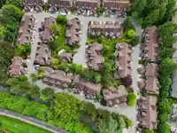 512 13900 HYLAND ROAD - thumbnail 2