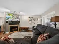 512 13900 HYLAND ROAD - thumbnail 6