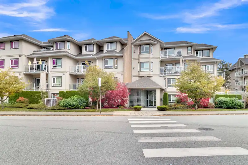 203 8142 120A STREET - photo 1 of 38
