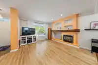 15186 61A AVENUE - thumbnail 3