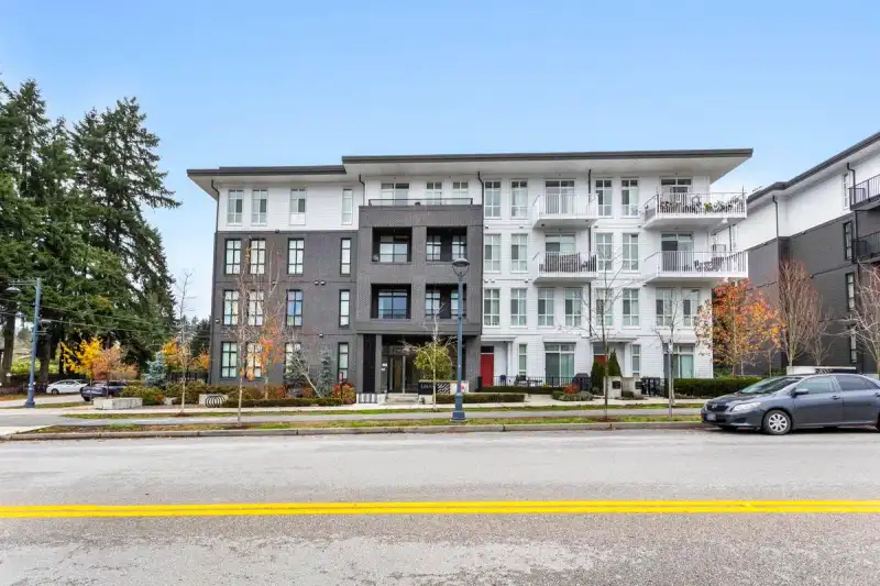 409 13929 105 BLVD - photo 1 of 23