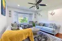 6445 KING GEORGE BOULEVARD - thumbnail 5