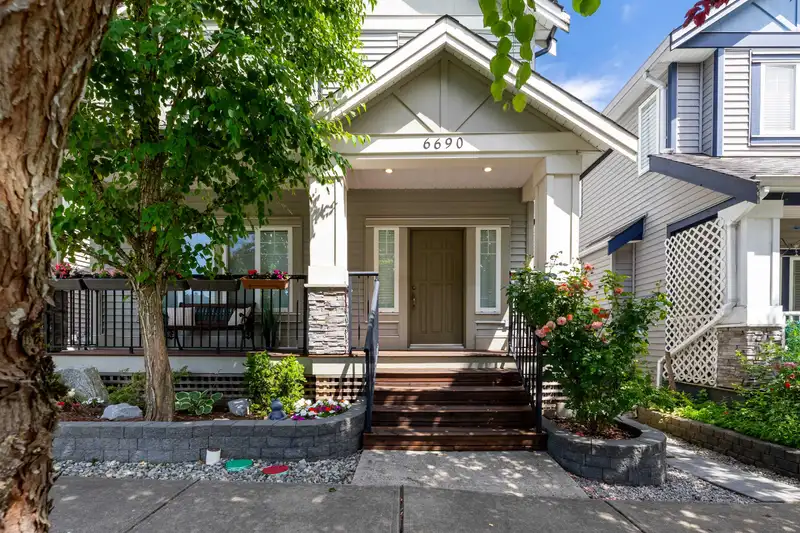 6690 193A STREET - photo 3 of 40
