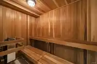 10975 130 STREET - thumbnail 37