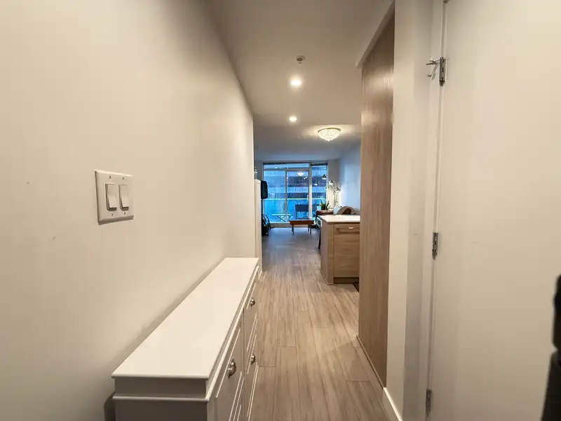1005 13615 FRASER HIGHWAY - photo 2 of 31