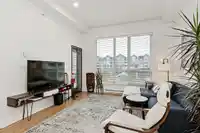 405 6430 194 STREET - thumbnail 4