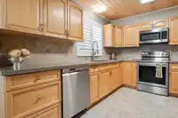 12509 76 AVENUE - thumbnail 9