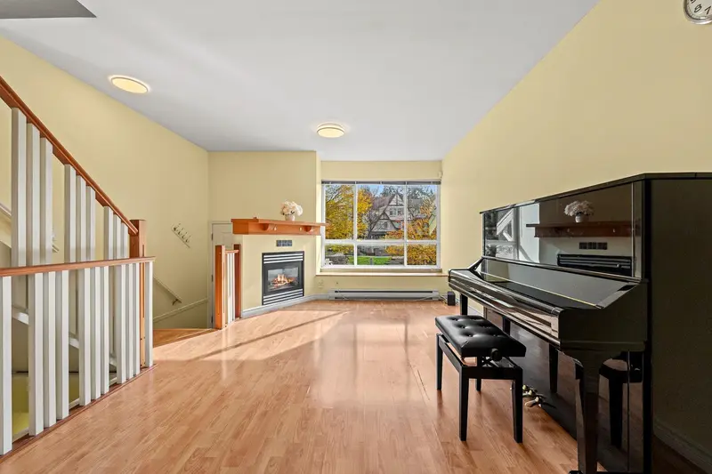 7393 MAGNOLIA TERRACE - photo 3 of 25