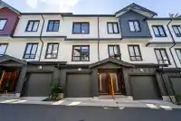 9 10527 155 STREET - thumbnail 3