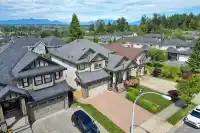 14759 60A AVENUE - thumbnail 4