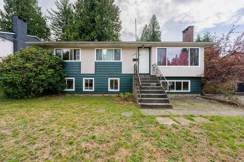 11350 LANSDOWNE DRIVE - photo 1 of 25
