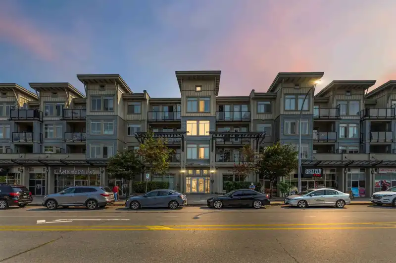 312 15380 102A AVENUE - photo 1 of 40