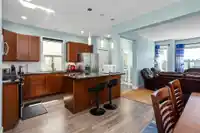 6053 164 STREET - thumbnail 4