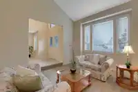 8020 KESTREL COURT - thumbnail 3