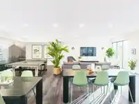 511 15730 FRASER HIGHWAY - thumbnail 2