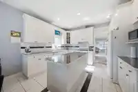 6938 127A STREET - thumbnail 9