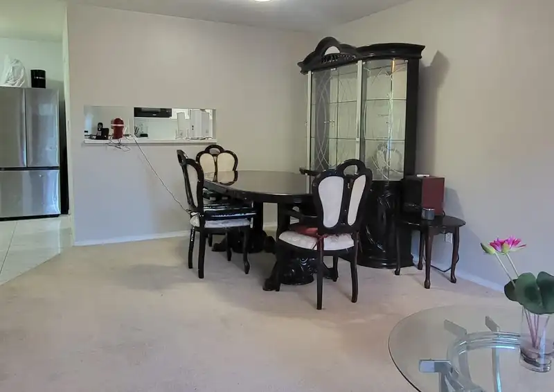 307 9942 151 STREET - photo 3 of 15