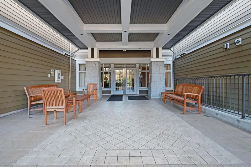 114 6279 EAGLES DRIVE - photo 2 of 23