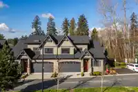 4 7979 152 STREET - thumbnail 2
