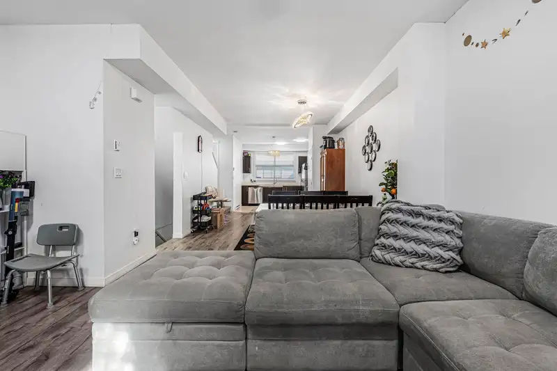 50 6123 138 STREET - photo 3 of 23