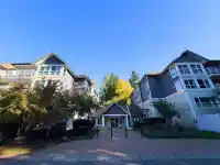 201 9626 148 STREET - thumbnail 1
