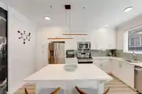 9 6767 196 STREET - thumbnail 1