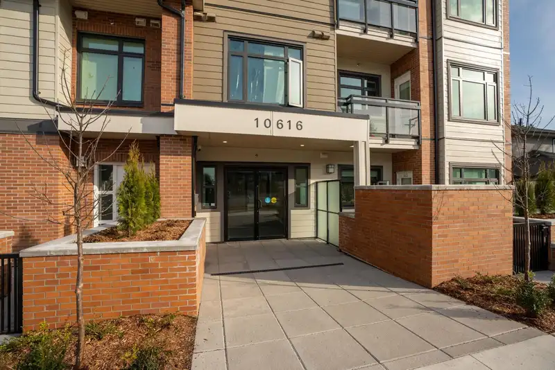 513 10616 132 STREET - photo 2 of 22