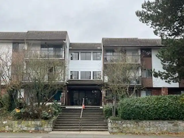 203 7473 140 STREET - photo 1 of 9