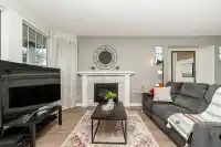 6477 186 STREET - thumbnail 3
