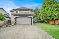 6358 167B STREET - thumbnail 2