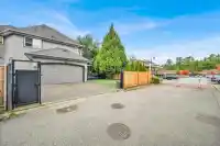 6358 167B STREET - thumbnail 3