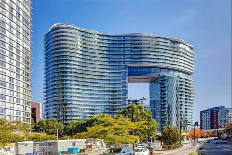 403 89 NELSON AVENUE - photo 1 of 14