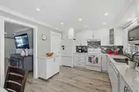 72 8888 151 STREET - thumbnail 10