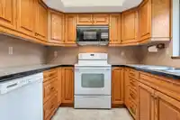 14543 91B AVENUE - thumbnail 15