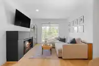 310 19388 65 AVENUE - thumbnail 1