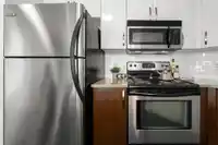 209 13555 GATEWAY DRIVE - thumbnail 13