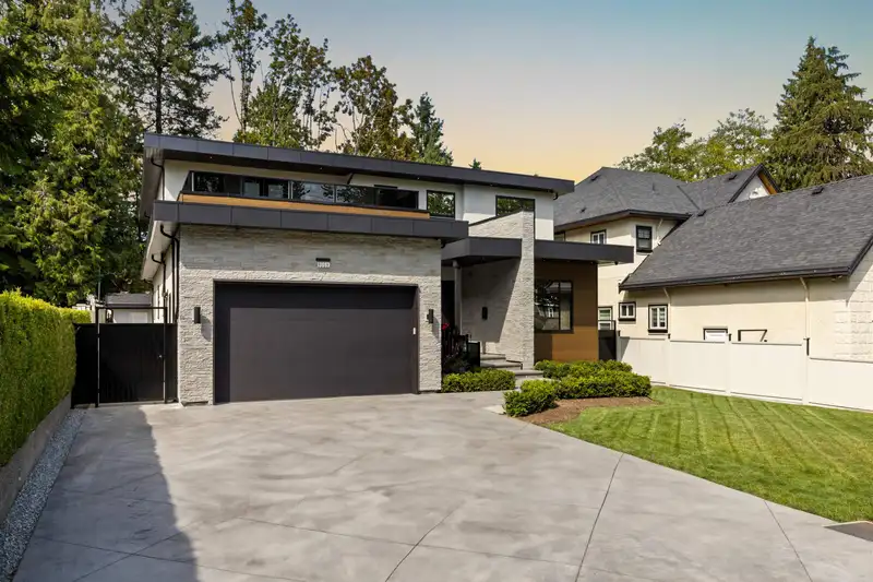 13093 98A AVENUE - photo 2 of 40
