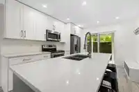 5969 186 STREET - thumbnail 32