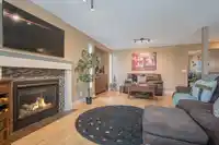 5969 186 STREET - thumbnail 9