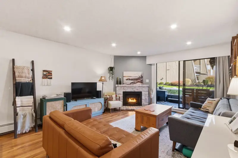 104 9101 HORNE STREET - photo 4 of 25