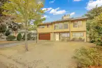 9012 145A STREET - thumbnail 3