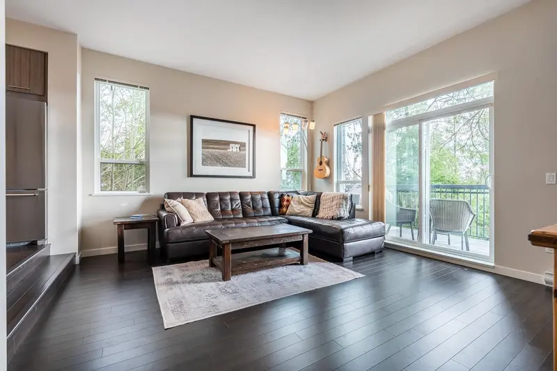 22 1305 SOBALL STREET - photo 4 of 25