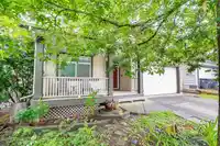 14866 59 AVENUE - thumbnail 2