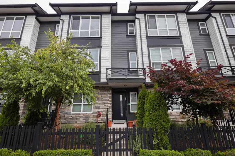 19255 ALOHA DRIVE - photo 2 of 24