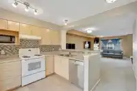 82 8775 161 STREET - thumbnail 14