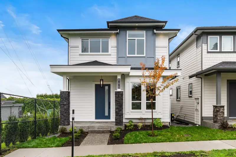 16742 20A AVENUE - photo 2 of 25