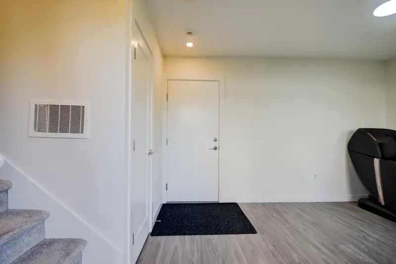 28 7288 188 STREET - photo 4 of 40