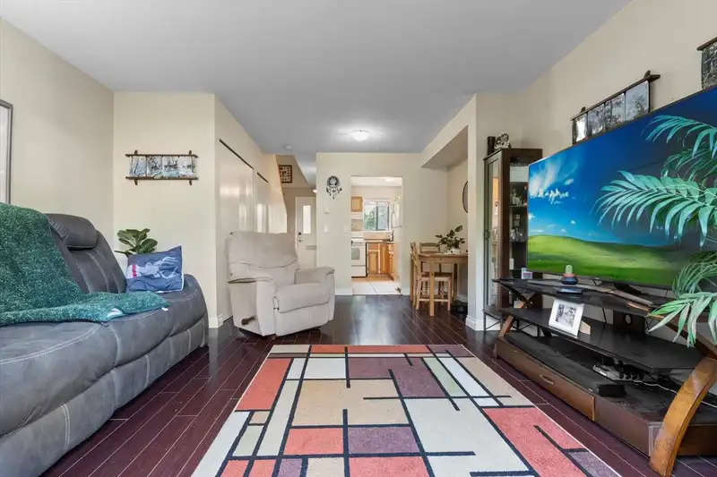 14 6609 138 STREET - photo 1 of 31